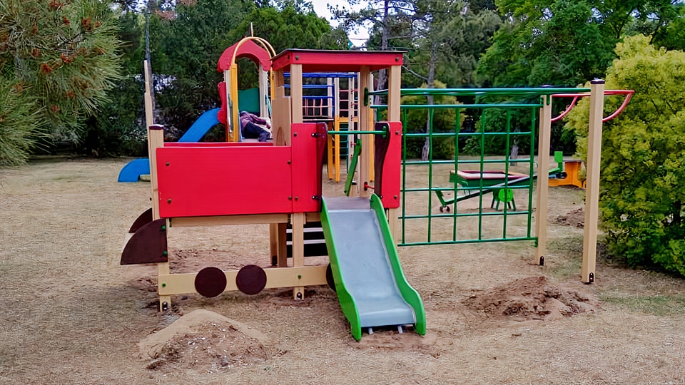 Проектирование и монтаж детских площадок для детских садов в Таганроге